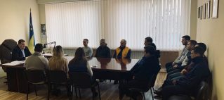 Молодь змінить Україну! Молодь змінить Україну!